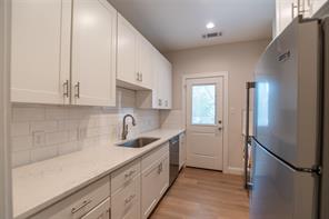 10660 Park Village Place - Photo 8