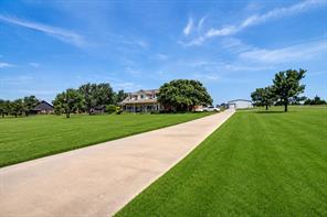 2614 County Road 596 - Photo 5