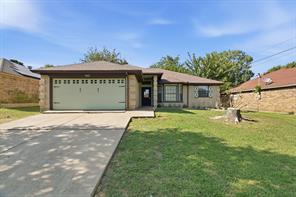927 Freestone Drive - Photo 1