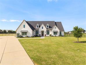 293 Claire Court - Photo 1