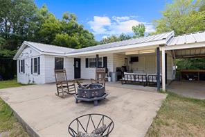 11932 Wisteria - Photo 1