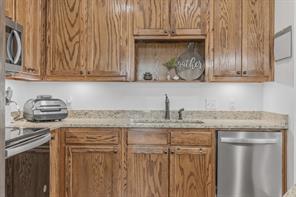 228 Mill Street - Photo 14