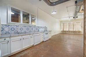 4212 Main Street - Photo 13