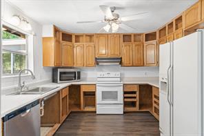 16973 FM 773 - Photo 12