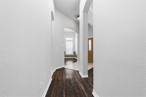 629 Lake City Drive - Photo 4