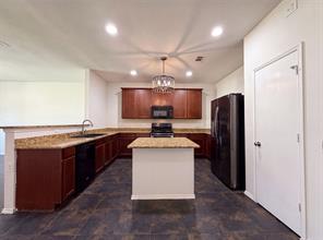1411 Niagara Falls Court - Photo 2
