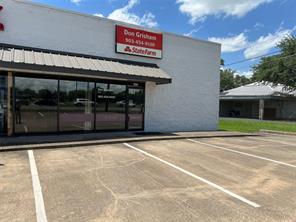 8602 Wesley Street - Photo 2
