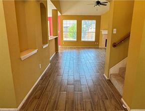 5013 Goldenrod Drive - Photo 2