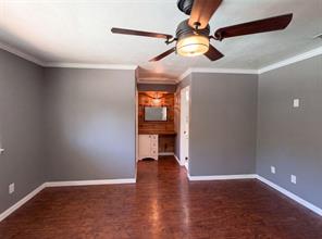 1115 N Waterview Drive - Photo 4