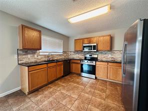 8600 Hawkview Drive - Photo 3