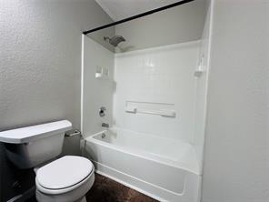 8600 Hawkview Drive - Photo 9