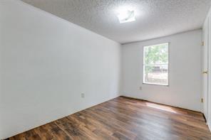 28 Wembley Road - Photo 14
