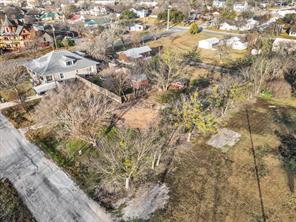 605 E Adams Street - Photo 11