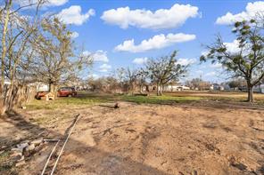 605 E Adams Street - Photo 13