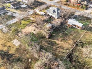 605 E Adams Street - Photo 6