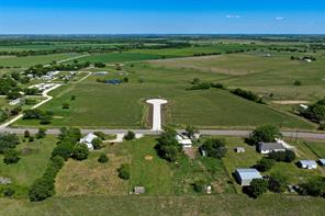 40 Grewing Drive - Photo 4