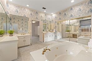 8644 Breakers Point - Photo 21