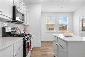 2005 Eucalyptus Avenue - Photo 14