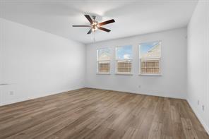 2005 Eucalyptus Avenue - Photo 8