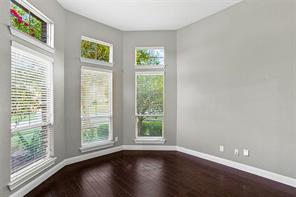 727 Fairfax Lane - Photo 7