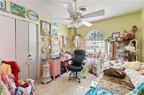 2119 Minter - Photo 19