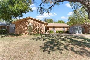 2119 Minter - Photo 2