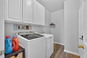 4302 Founders Drive - Photo 27