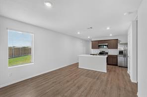 1128 Northfield Drive - Photo 4