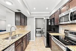 12919 Woodbend Lane - Photo 5