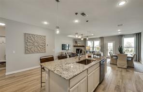 3304 Fortress Way - Photo 4