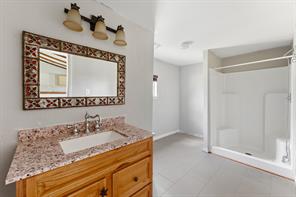 8726 County Road 2580 - Photo 17