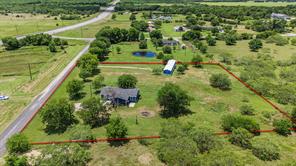 8726 County Road 2580 - Photo 3