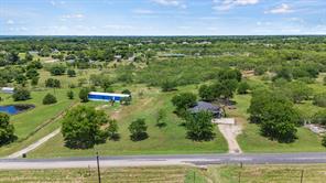 8726 County Road 2580 - Photo 4