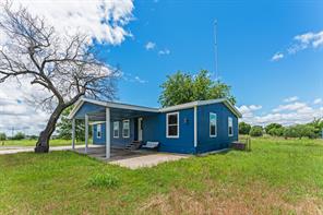 8726 County Road 2580 - Photo 6