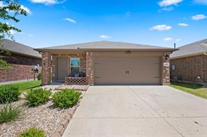 2560 Russell Street - Photo 1