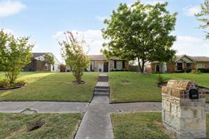 2022 High Summit Drive - Photo 2