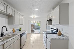 2022 High Summit Drive - Photo 9