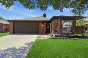 1152 Lake Bluff Drive - Photo 1