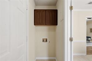 7229 Laurelhill Court S - Photo 15
