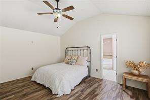 7229 Laurelhill Court S - Photo 16