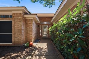 7229 Laurelhill Court S - Photo 6