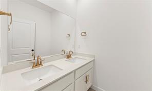 2200 Franklin Street - Photo 21