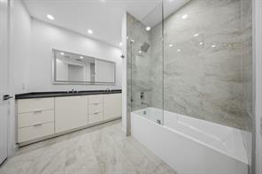 2722 Hondo Avenue - Photo 12