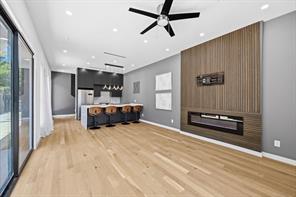 2722 Hondo Avenue - Photo 4