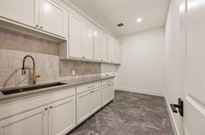 9065 Lakeside Drive - Photo 16