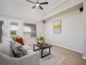11217 Southerland Drive - Photo 3