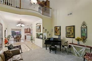 1290 Fox Lane - Photo 6