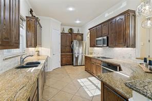 1290 Fox Lane - Photo 9