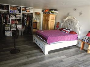 7961 Telegraph Road - Photo 2
