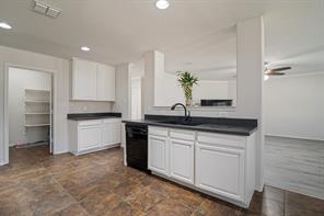 513 Laurel Lane - Photo 11